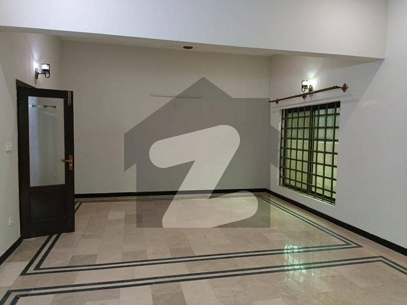 2 Bed GROUND PORTION Near Commercial With All Facilities(Gas Available)