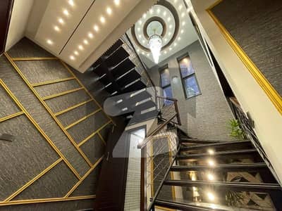 9 Marla Modern Designer Luxurious Park Face House For Sale In Buch Villas Multan