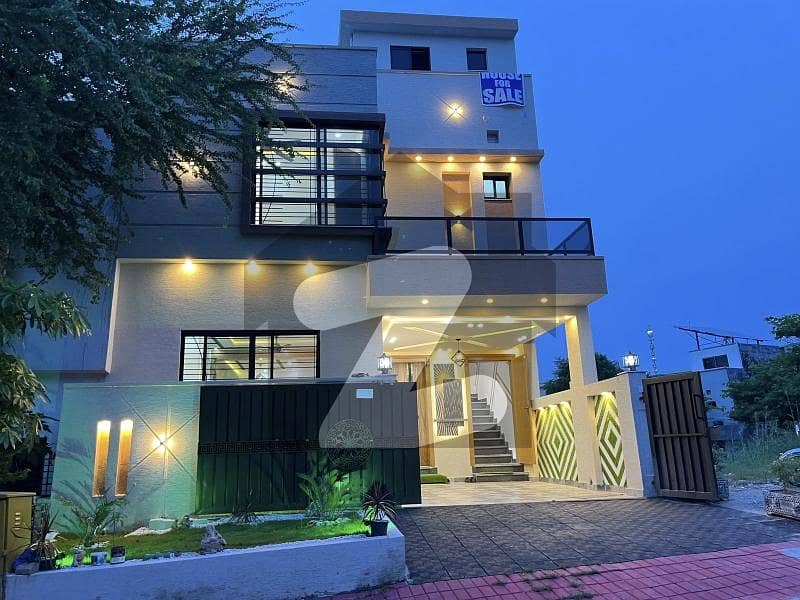 5 Marla Double Unit Designer House Elegant Living with Modern Touch
