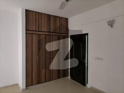 A Spacious 10 Marla Flat In Askari 11 - Sector B