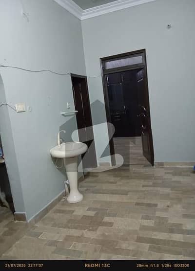 Prime Location Lower Portion Sized 800 Square Ft Available In Delhi Colony