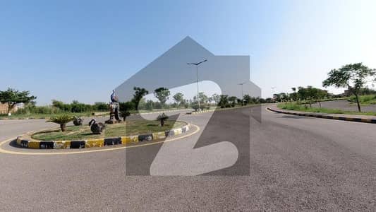 ملٹی ریزیڈنشیا اینڈ آرچرڈز اسلام آباد میں 5 کنال کمرشل پلاٹ 16.0 کروڑ میں برائے فروخت۔ ملٹی ریزیڈنشیا اینڈ آرچرڈز اسلام آباد میں 5 کنال کمرشل پلاٹ 16.0 کروڑ میں برائے فروخت۔