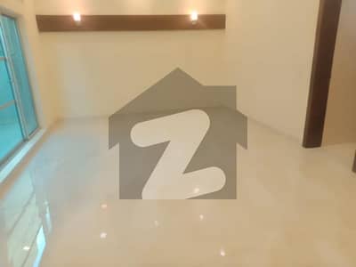 Good Location Corner House In Formanites Housing Scheme Lahore