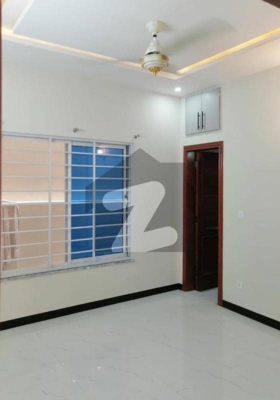G13 25*40 House For Sale G13 25*40 House For Sale