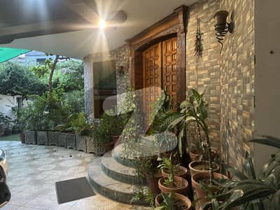 Bahria Town Phase 4 Luxury House For Sale
