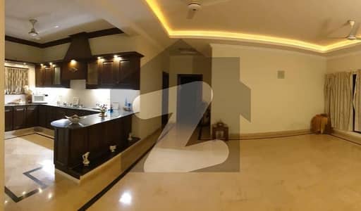Home builders offers! F-7 8-Bedrooms spacious house for rent in F-7