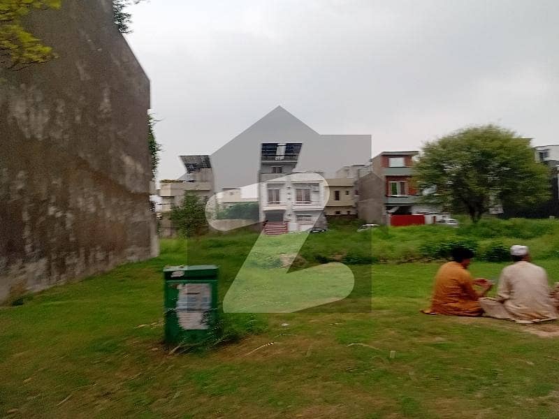 25X50 PLOT MARGALLA FACING FOR SALE