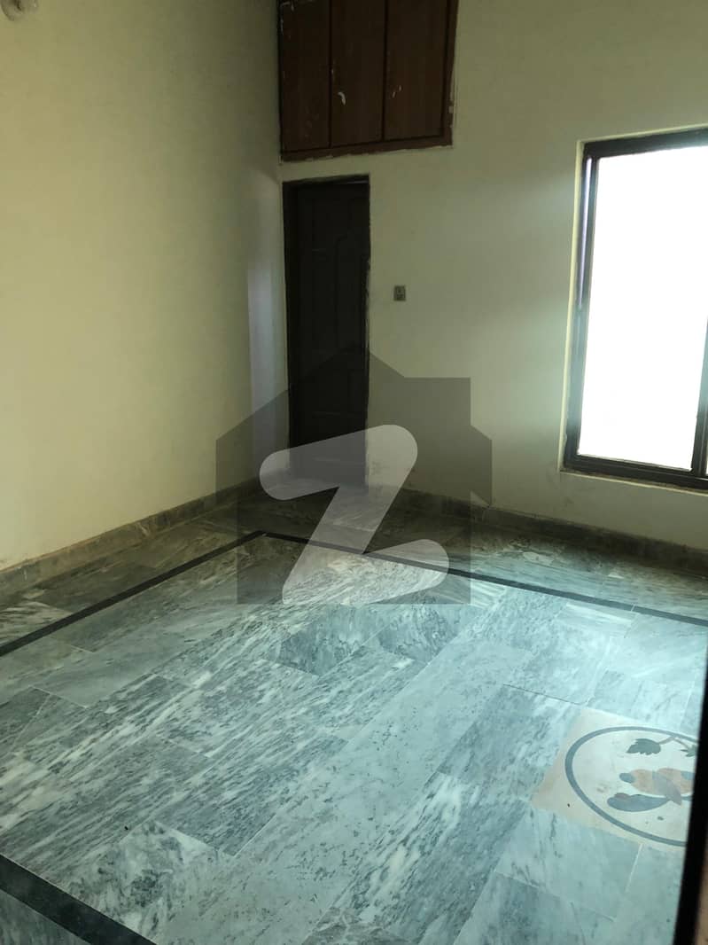 جی ۔ 11 اسلام آباد میں 4 کمروں کا 4 مرلہ مکان 3.65 کروڑ میں برائے فروخت۔ جی ۔ 11 اسلام آباد میں 4 کمروں کا 4 مرلہ مکان 3.65 کروڑ میں برائے فروخت۔