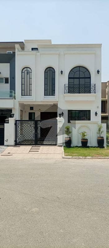 خدا بخش کالونی کینٹ,لاہور میں 3 کمروں کا 5 مرلہ مکان 1.9 کروڑ میں برائے فروخت۔