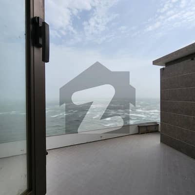 LUXURIOUS 4 BED PENTHOUSE AVAILABLE FOR RENT
