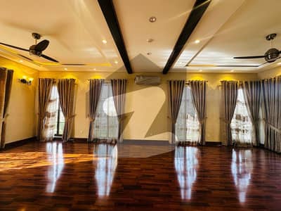 2 Kanal Luxury Brand new House for sale