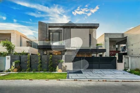 100 % original deal Most beautiful Top Quality Build Luxurious Beautiful Luxury Bungalow With Basement For Sale In DHA Lahore Phase 6 Prime Location