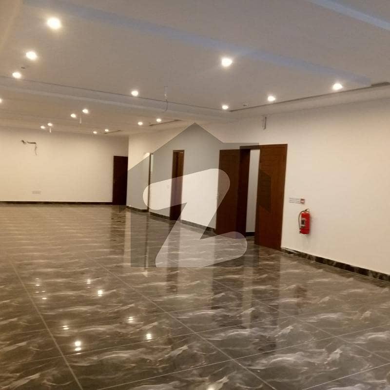 04 MARLA OFFICE DHA PHASE 6 LAHORE 04 MARLA OFFICE DHA PHASE 6 LAHORE