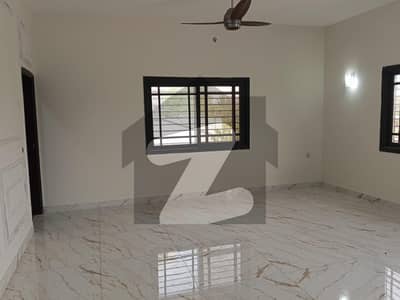 ڈی ایچ اے فیز 6 ڈی ایچ اے ڈیفینس,کراچی میں 7 کمروں کا 1 کنال مکان 4.0 لاکھ میں کرایہ پر دستیاب ہے۔
