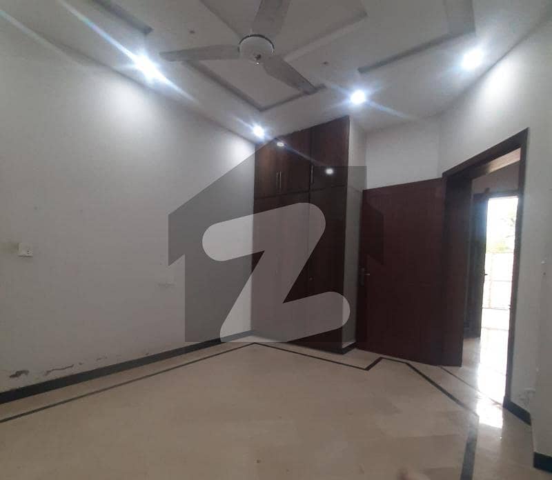 Ground+Basement Available For Rent