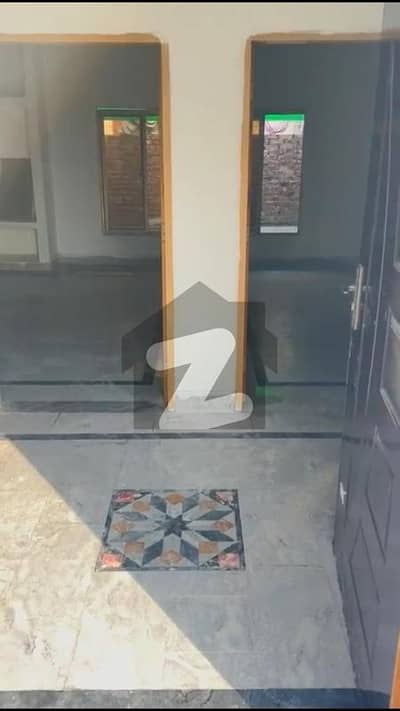 10 Marla Upper Portion For Rent in Chenab Garden Samundary Road