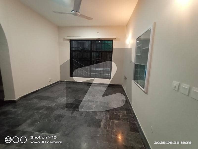Beautiful 3 Bedroom Ground Portion For Rent