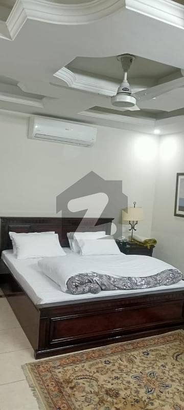جی ۔ 13 اسلام آباد میں 1 کنال مکان 12.0 کروڑ میں برائے فروخت۔
