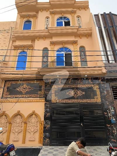 گلستان کالونی ۔ بلاک جی گلستان کالونی نمبر 1,فیصل آباد میں 3 کمروں کا 3 مرلہ مکان 2.0 کروڑ میں برائے فروخت۔ گلستان کالونی ۔ بلاک جی گلستان کالونی نمبر 1,فیصل آباد میں 3 کمروں کا 3 مرلہ مکان 2.0 کروڑ میں برائے فروخت۔