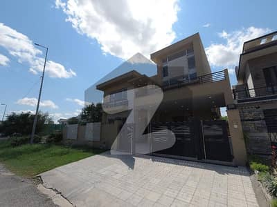 1 Kanal Brand New House For Sale