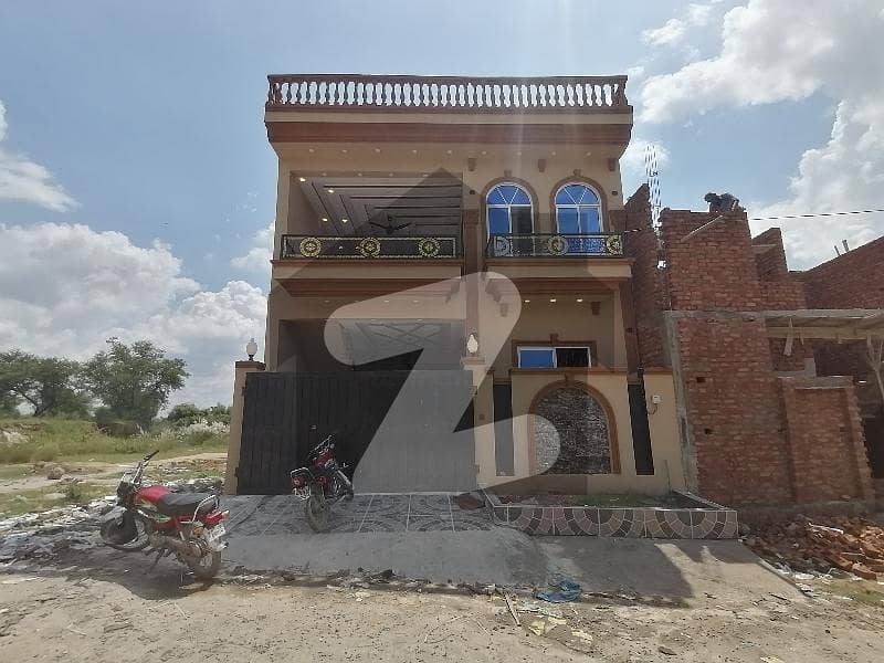 صنوبر سٹی اڈیالہ روڈ,راولپنڈی میں 3 کمروں کا 5 مرلہ مکان 1.25 کروڑ میں برائے فروخت۔ صنوبر سٹی اڈیالہ روڈ,راولپنڈی میں 3 کمروں کا 5 مرلہ مکان 1.25 کروڑ میں برائے فروخت۔