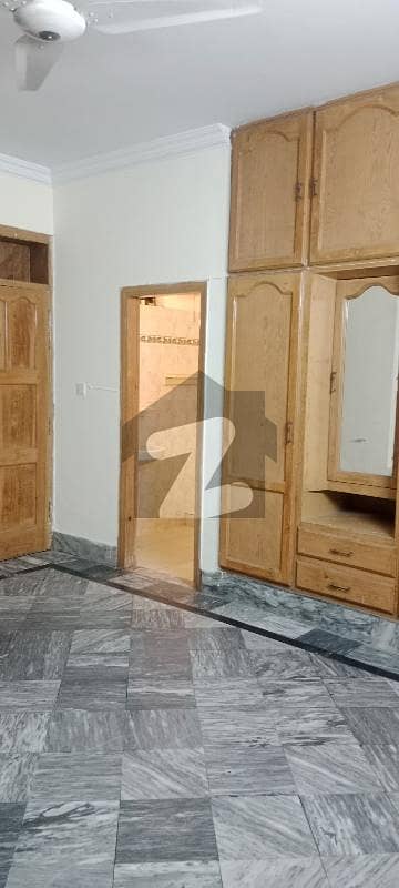 Upper portion for rent