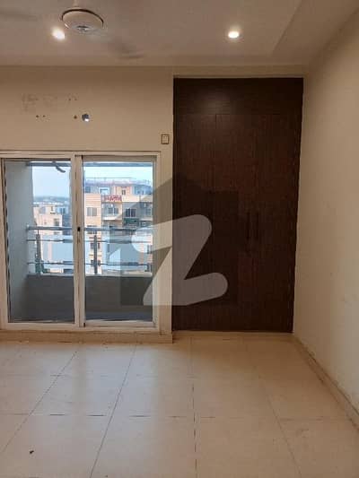 ریور هلز بحریہ ایکسپریس وے,بحریہ ٹاؤن راولپنڈی,راولپنڈی میں 1 کمرے کا 3 مرلہ فلیٹ 46.0 ہزار میں کرایہ پر دستیاب ہے۔