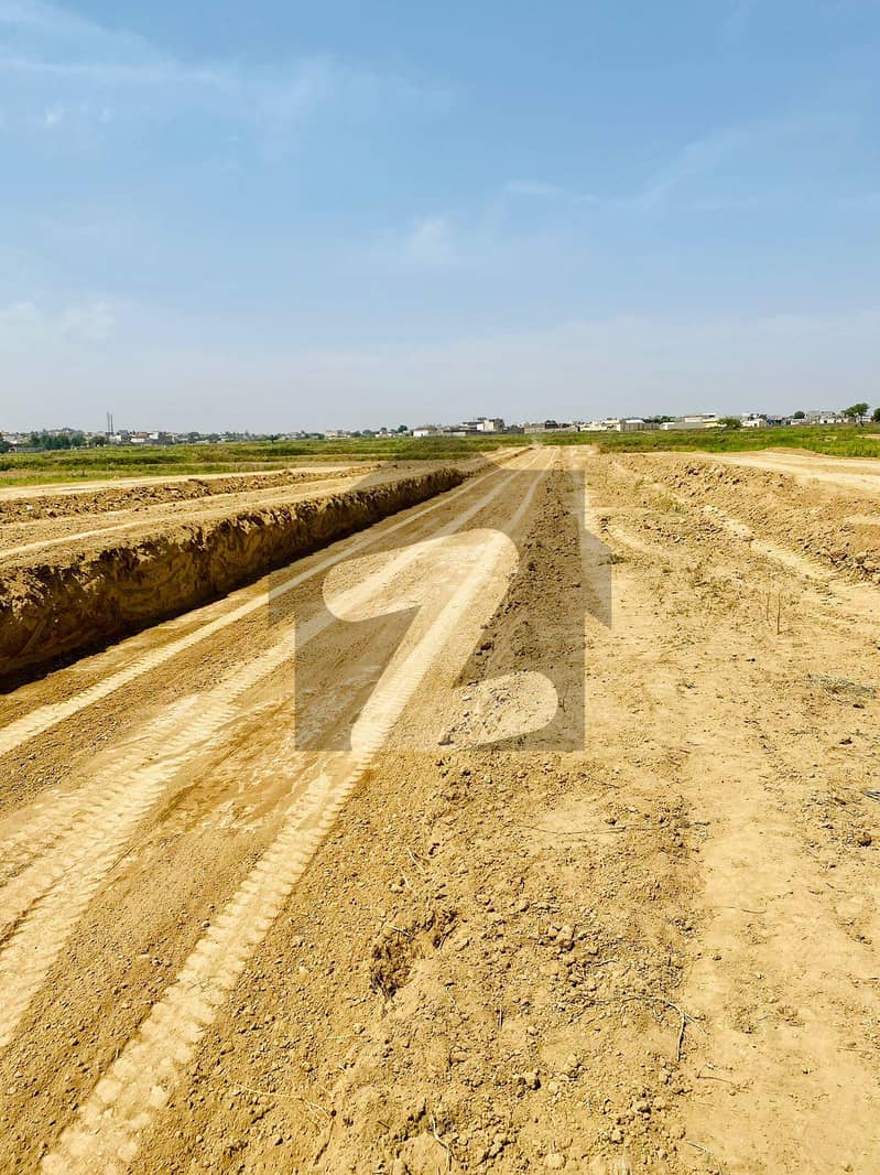 25x40 Plot For Sale In E-12/1 25x40 Plot For Sale In E-12/1
