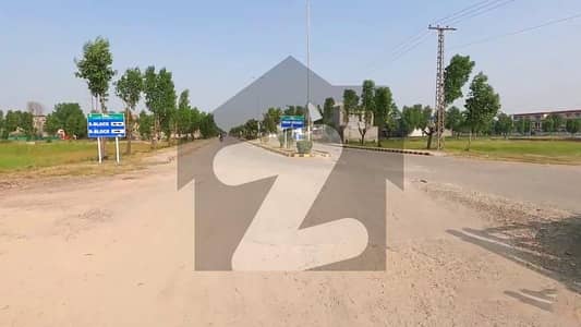لاھور موٹروے سٹی لاہور میں 2 مرلہ کمرشل پلاٹ 25.0 لاکھ میں برائے فروخت۔