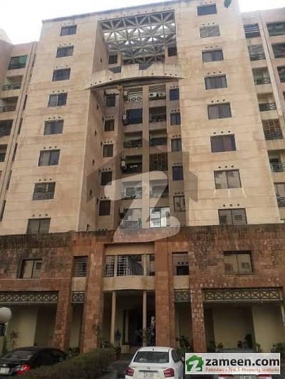 Park Tower Pent House Luxury Apartment F-10