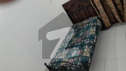 پی