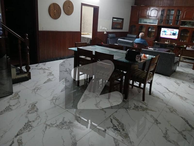 12 Marla Double Storey House For Rent 12 Marla Double Storey House For Rent