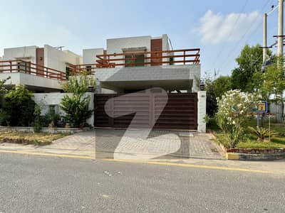 ڈی ایچ اے ڈیفنس - ولا کمیونٹی ڈی ایچ اے ڈیفینس,بہاولپور میں 4 کمروں کا 12 مرلہ مکان 2.05 کروڑ میں برائے فروخت۔ ڈی ایچ اے ڈیفنس - ولا کمیونٹی ڈی ایچ اے ڈیفینس,بہاولپور میں 4 کمروں کا 12 مرلہ مکان 2.05 کروڑ میں برائے فروخت۔