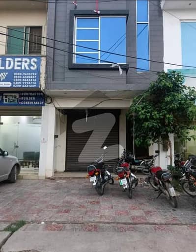ماڈل ٹاؤن ۔ بلاک اے ماڈل ٹاؤن,ملتان میں 2 مرلہ دکان 65.0 ہزار میں کرایہ پر دستیاب ہے۔