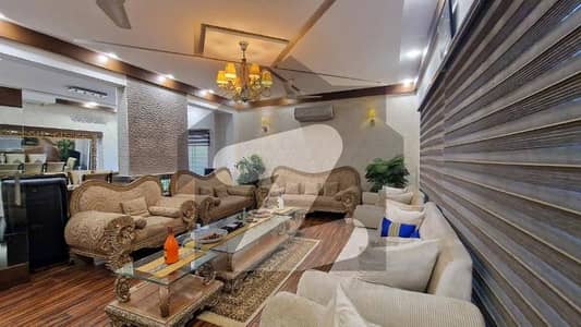 1 Kanal Slightly Used House For Sale In Valencia Town Investor Rate Urgent Sale 1 Kanal Slightly Used House For Sale In Valencia Town Investor Rate Urgent Sale
