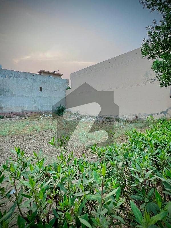 URGENT 2 KANAL PLOT FOR SALE