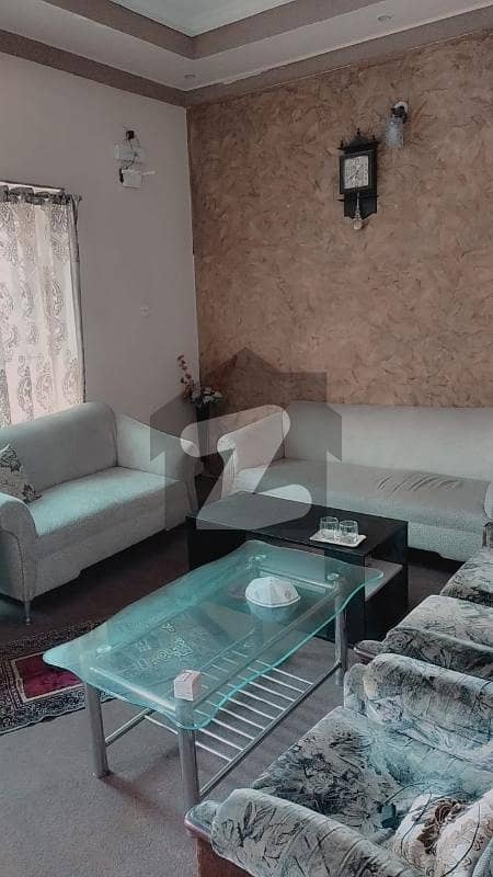 بخاری ٹاؤن جڑانوالہ روڈ,فیصل آباد میں 5 کمروں کا 10 مرلہ مکان 2.25 کروڑ میں برائے فروخت۔ بخاری ٹاؤن جڑانوالہ روڈ,فیصل آباد میں 5 کمروں کا 10 مرلہ مکان 2.25 کروڑ میں برائے فروخت۔