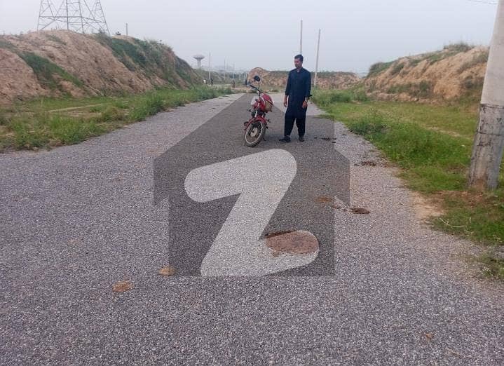 i-15/4 25x50 plot near to markaz available for sale i-15/4 25x50 plot near to markaz available for sale