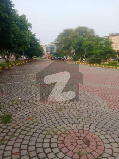 ڈی ایچ اے فیز 4 - ڈبل سی اے بلاک فیز 4,ڈیفنس (ڈی ایچ اے),لاہور میں 4 مرلہ دفتر 8.5 کروڑ میں برائے فروخت۔ ڈی ایچ اے فیز 4 - ڈبل سی اے بلاک فیز 4,ڈیفنس (ڈی ایچ اے),لاہور میں 4 مرلہ دفتر 8.5 کروڑ میں برائے فروخت۔