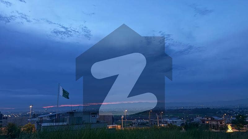 سی ۔ 14 اسلام آباد میں 1 کنال رہائشی پلاٹ 6.0 کروڑ میں برائے فروخت۔