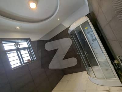 E11-3 A Beautiful Upper Portion For Rent Near Family Park