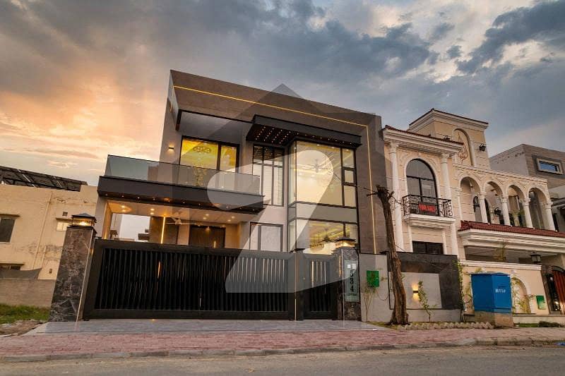 Royal Mansion Where Luxury Meets Lifestyle