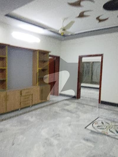 پاکستان ٹاؤن - فیز 1 پاکستان ٹاؤن,اسلام آباد میں 3 کمروں کا 12 مرلہ بالائی پورشن 65.0 ہزار میں کرایہ پر دستیاب ہے۔