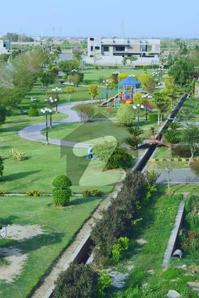 PLOT FOR SALE