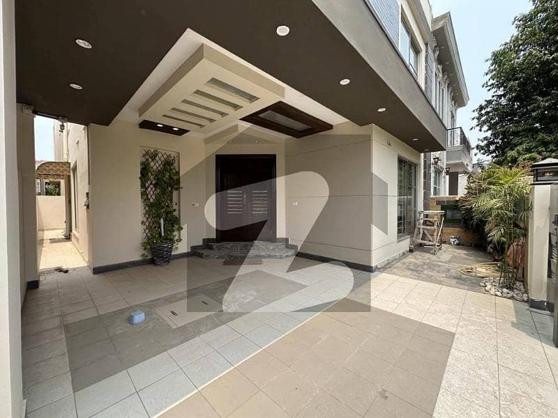 200 Sq Yard Modern Design House Available For Sale 200 Sq Yard Modern Design House Available For Sale