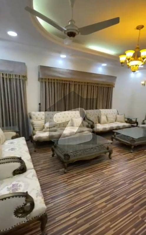 1000 Square yard Bungalow for Sale 1000 Square yard Bungalow for Sale