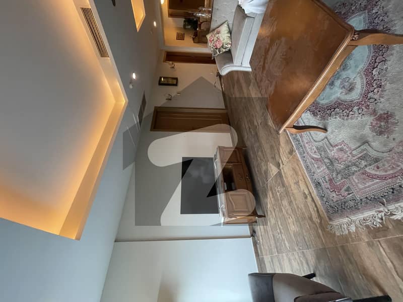 Beautiful Fully Furnished Flat