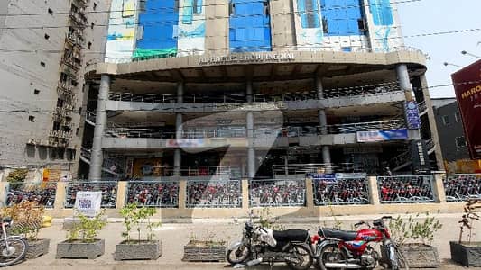 Prime Location Office Sized 1200 Square Feet In Main Boulevard Gulberg