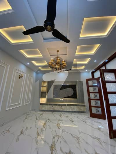 10 Marla (35x70) Beautiful Like Brand New Double Storey House For Rent In G-13 Islamabad