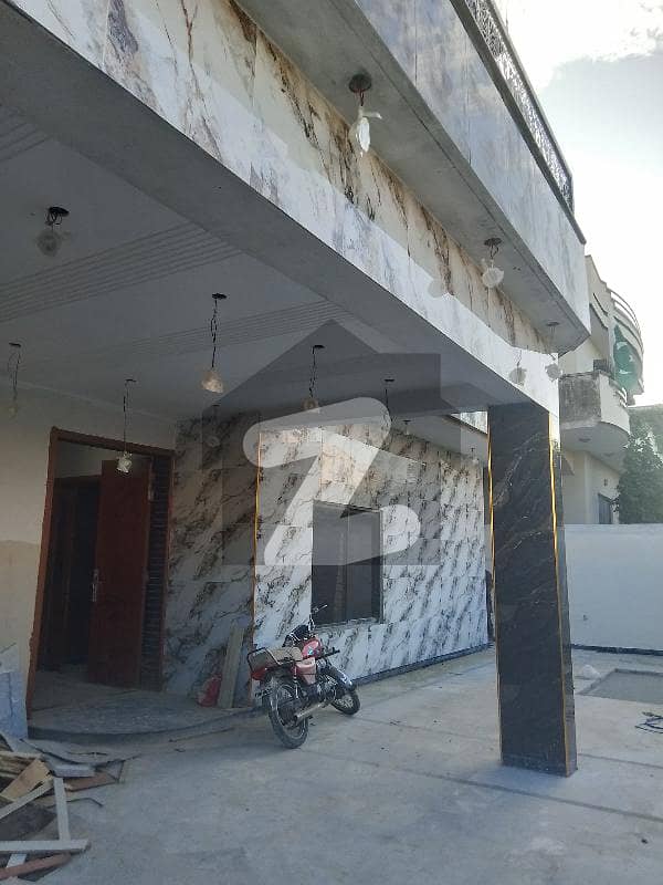 ایف ۔ 15 اسلام آباد میں 6 کمروں کا 1 کنال مکان 3.0 لاکھ میں کرایہ پر دستیاب ہے۔ ایف ۔ 15 اسلام آباد میں 6 کمروں کا 1 کنال مکان 3.0 لاکھ میں کرایہ پر دستیاب ہے۔